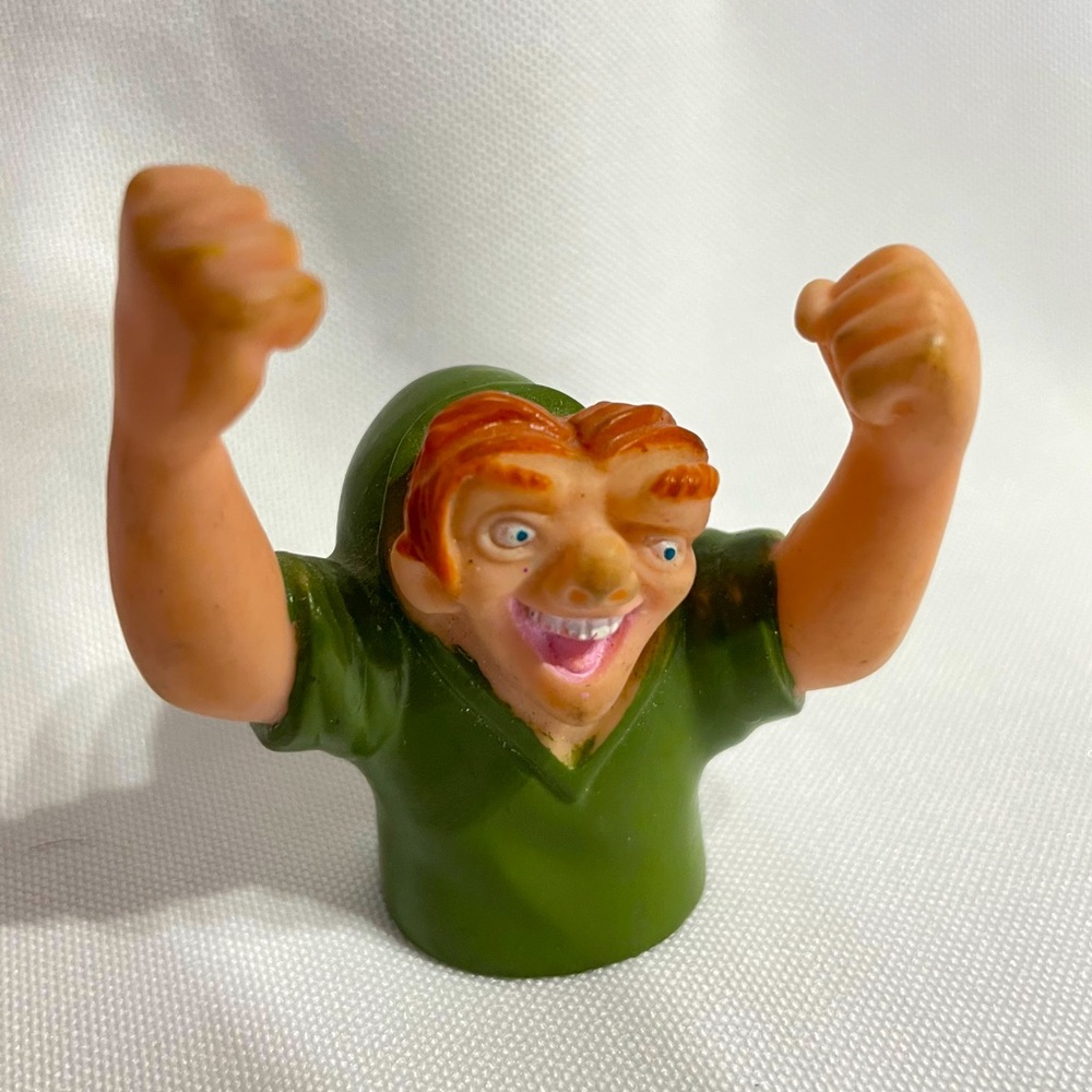 VINTAGE Hunchback of Notre Dame Quasimodo finger puppet figure great condition